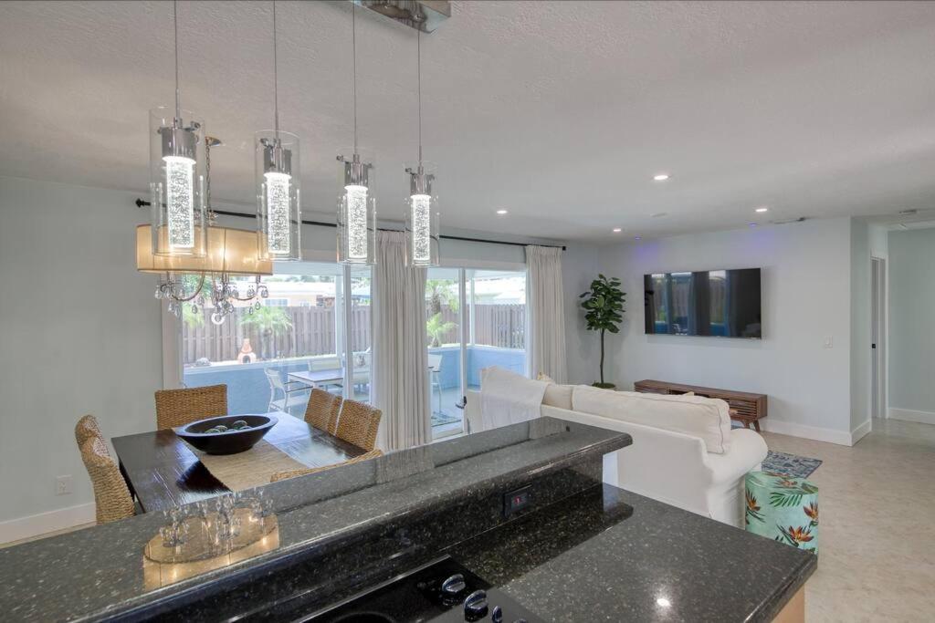 Paradise 4 Min To The Beach With Private Heated Pool Deerfield Beach Eksteriør bilde